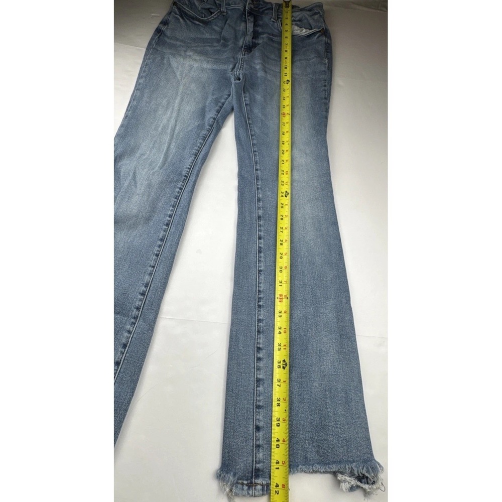 Judy Blue Women Flare Jeans 15/32 Cotton Blend Boho Raw Hem High Rise Denim - Picture 7 of 13